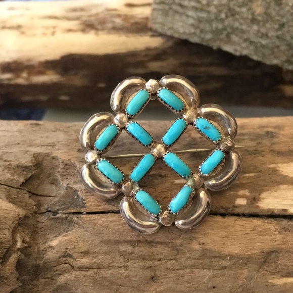 Vintage Zuni Native American Turquoise Needlepoint Pin Pendant - Picture 5 of 13